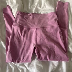 Beyond Yoga Women’s Leggings in Pink Haze | M
